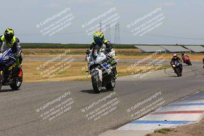 media/May-15-2023-TrackDaz (Mon) [[29bc01ea77]]/A Group/2pm (Wheelie Bump)/